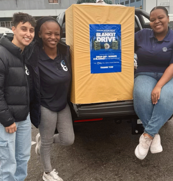 Tavcor Marketing Team Delivering Blankets to MES
